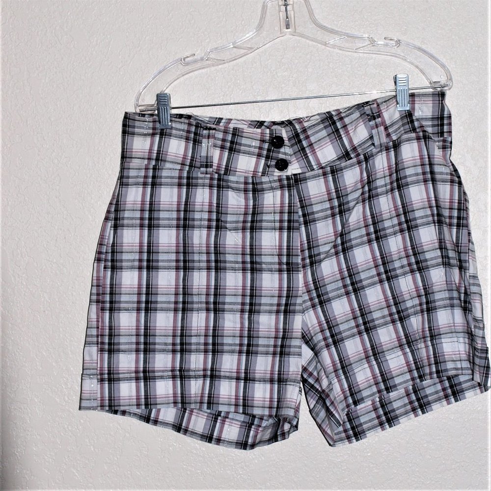 Puzzle Plaid Women Shorts Size 3X